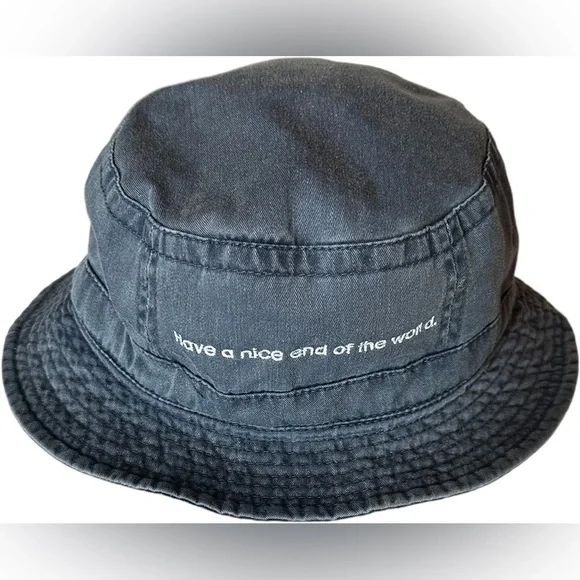 RARE Vintage 2001 Evolution Movie Promo Alien Smiley Face Bucket Hat XL - Picture 5 of 8